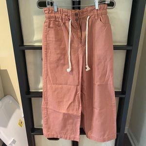 Kensie cropped flare pants size 4 / 27